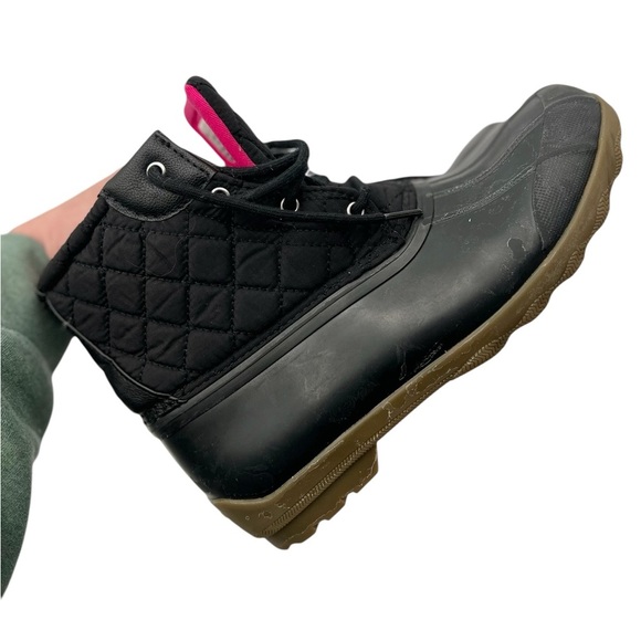 Sperry Quilted Black Port Lace Duck Boots Size 6M - Picture 2 of 8